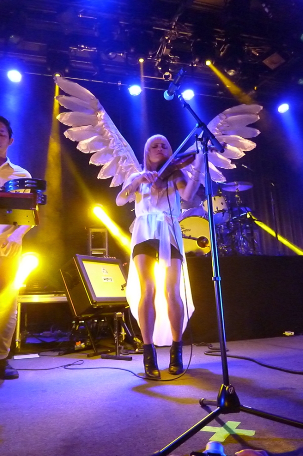 Angelic Anna Bulbrook. Photo by Stan Silverman, Sept. 20, 2014, The Fillmore San Francisco.